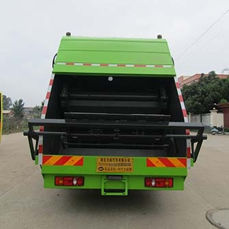 8CBM 7470kg รถขนขยะมูลฝอย Dongfeng รถบดอัดขยะ