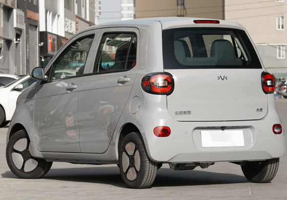 LHD Steering EV รถยนต์ไฟฟ้า 4 ที่นั่งพร้อมระยะการขับขี่ยาว 205km