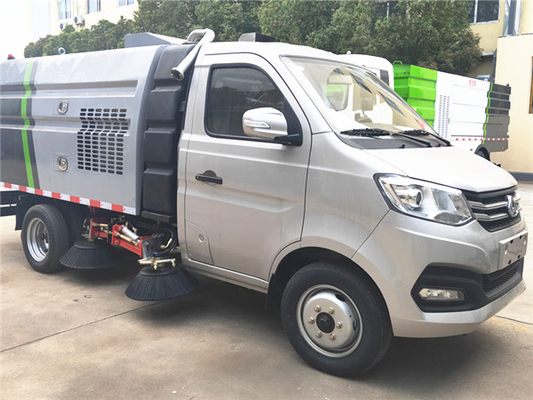 3CBM รถกวาดถนนประเภทเบนซิน Harden Surface Cleaning Sweeper Truck