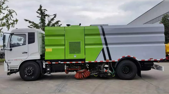 169kw 230hp 12CBM รถกวาดถนนประเภทดีเซลสำหรับเหมือง